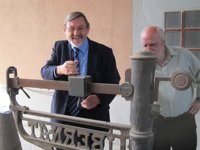 Lissavetzky señala que, si se abre una discoteca en la Casa de Campo, se pasaría del 'Eurovegas' al 'Eurobotella'