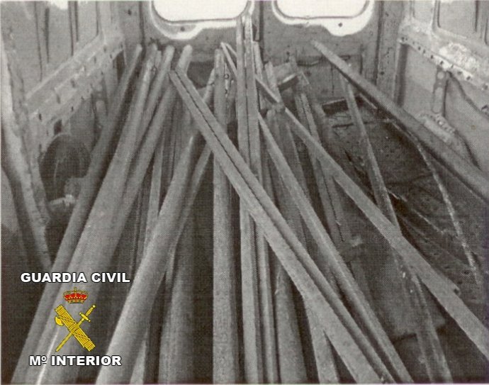 Cargamento De Hierro Robado En Bollullos Par Del Condado (Huelva).