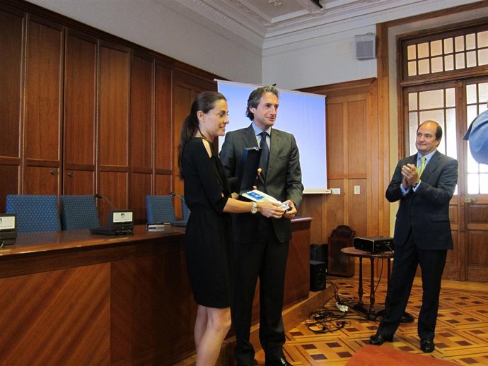 Navarro, De La Serna Y Piñeiro