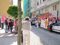 Los sindicatos vuelven a concentrarse ante el Gobierno por los "recortes" y denuncian su política de "hechos consumados"