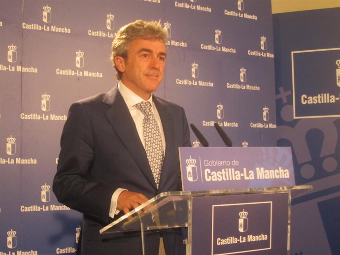 Esteban En Rueda De Prensa