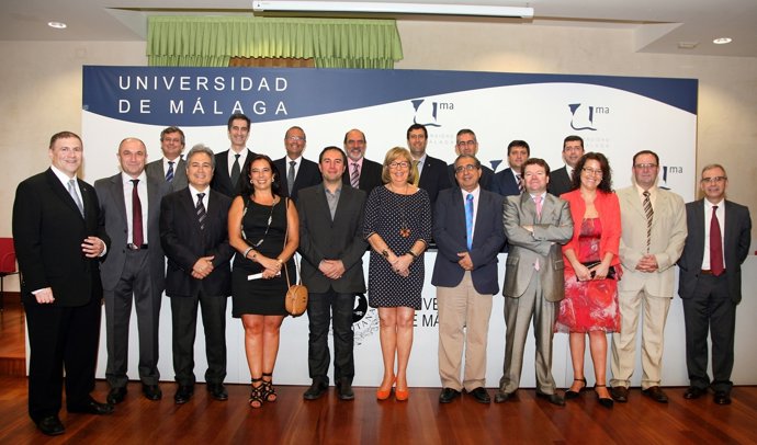 La rectora de la UMA, Adelaida de la Calle, y nuevos decanos