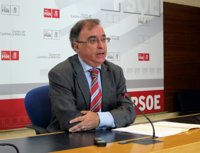 PSOE asegura que la Junta está "guardando facturas" para hacerlas públicas "cada vez que les cae un muerto"