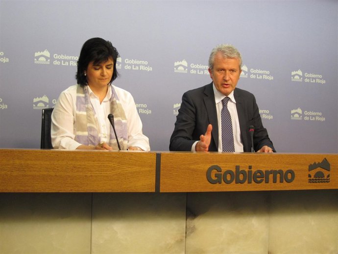 Del Río Y Arruga Informan Del Consejo De Gobierno