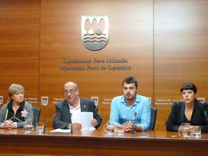 Martin Garitano, Ikerne Badiola, Ander Rodriguez Y Larraitz Ugarte