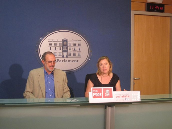 El Diputado Socialista  Antoni Diéguez