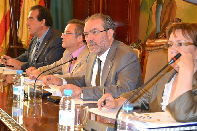 El Presidente De La Diputación De Lleida, Joan Reñé