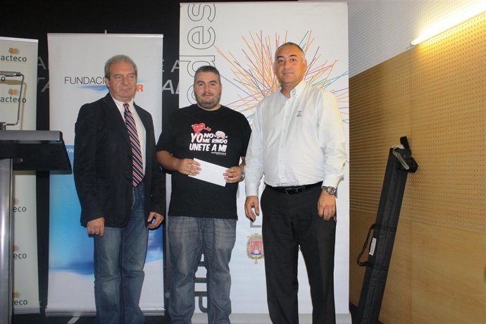 Entrega De La Recaudación