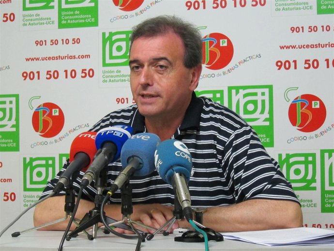 El Presidente De UCE Asturias, Dacio Alonso, En Rueda De Prensa