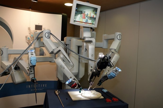 Imagen De Uno De Los Robots Da Vinci