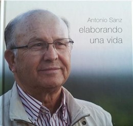 Portada Del Libro Dedicado A Antonio Sanz.