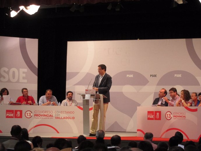 Óscar López, Durante El Congreso Del PSOE De Valladolid En Cigales.