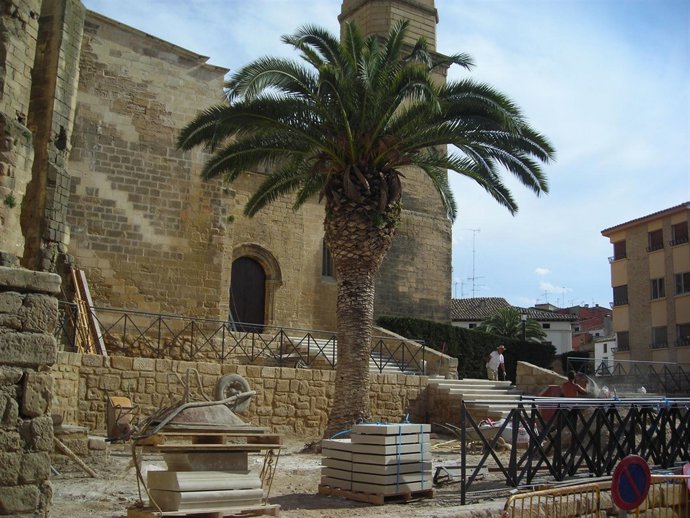 Obras En La Colegiata De Caspe Para Preparar El VI Centenario Del Compromiso