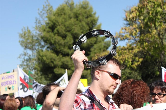 HOMBRE MANIFESTACION