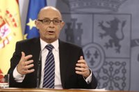 La ausencia de medio Gobierno en la próxima sesión de control del Congreso otorga el protagonismo a Montoro y Mato