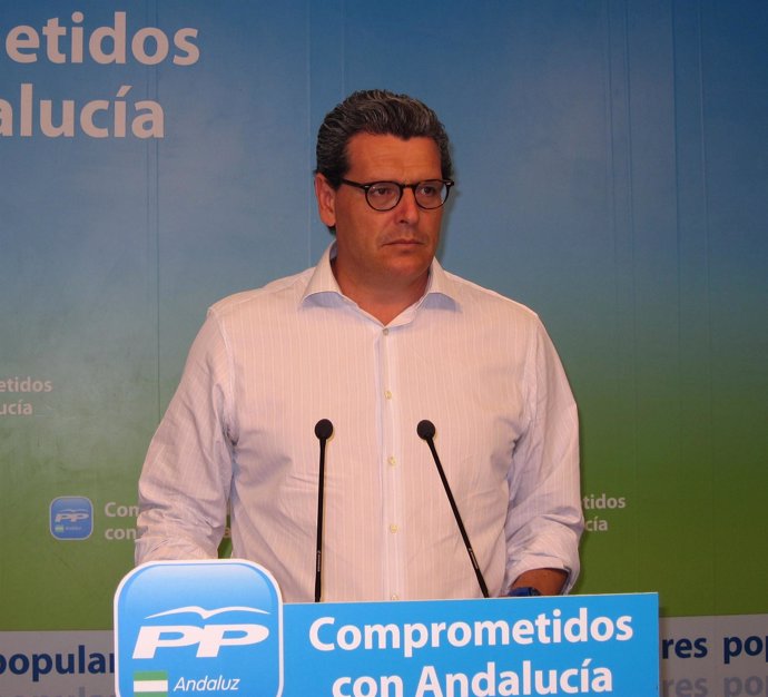 Ricardo Tarno, En Rueda De Prensa