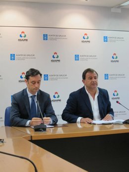 El Conselleiro De Economía E Industria, Junto Al Director Del Igape