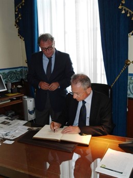 El Presidente De CHS, Miguel Ángel Ródenas, Visita Cuevas Del Almanzora