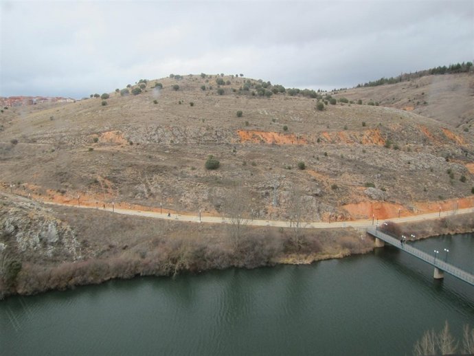 Uno De Los Pantanos De La Cuenca