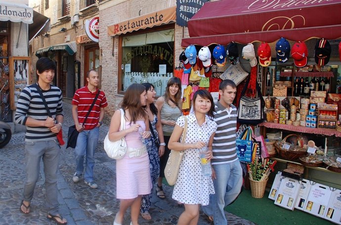 Extranjeros En Toledo