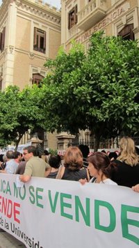 Rectorado aplaza punto de los recortes para un análisis consensuado  y Comité de Resistencia desconvoca concentración