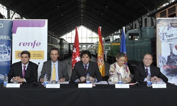 Presentación Del Tren De La Fresa