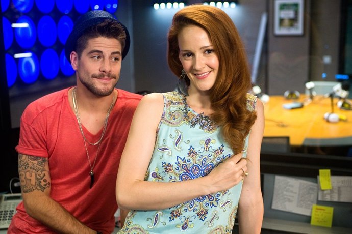 Fenomenos una serie dirijida por Nacho G. Velilla