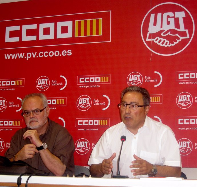 Conrado Hernández Y Paco Molina Durante La Rueda De Prensa.