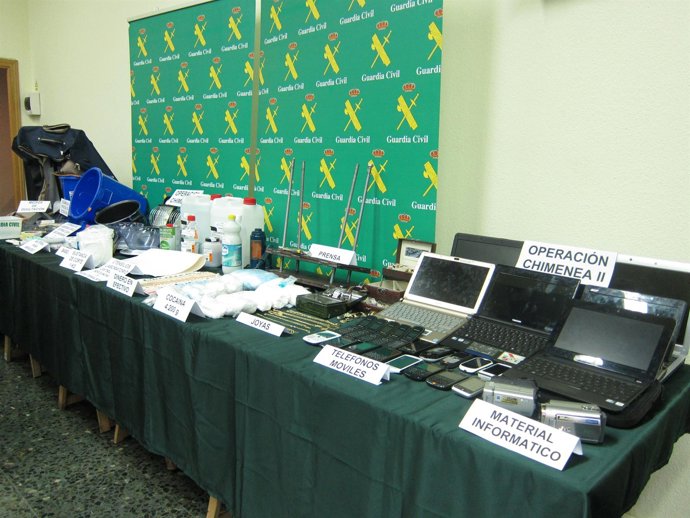 Efectos Intervenidos Por La Guardia Civil En La Operación 'Chimenea' 