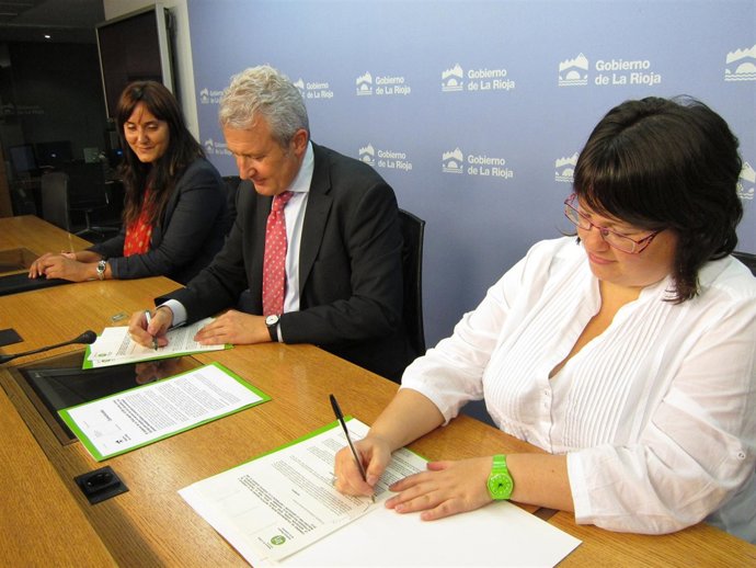 Firma Convenio Inter Europa