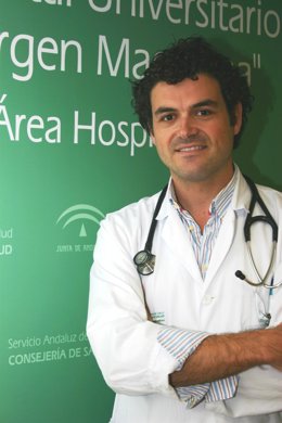 En La Imagen, El Doctor Rafael García De La Borbolla