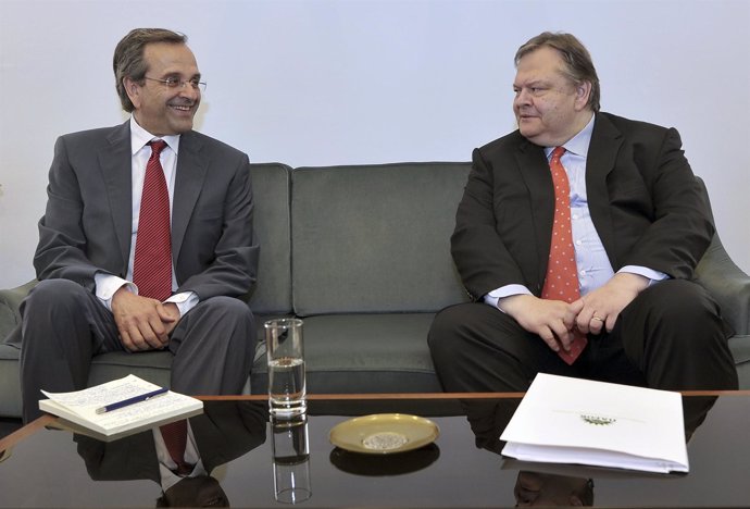 Antonio Samaras Y Venizelos, En Grecia