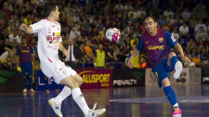 Wilde (FC Barcelona) En Una Acción Contra Elpozo Murcia