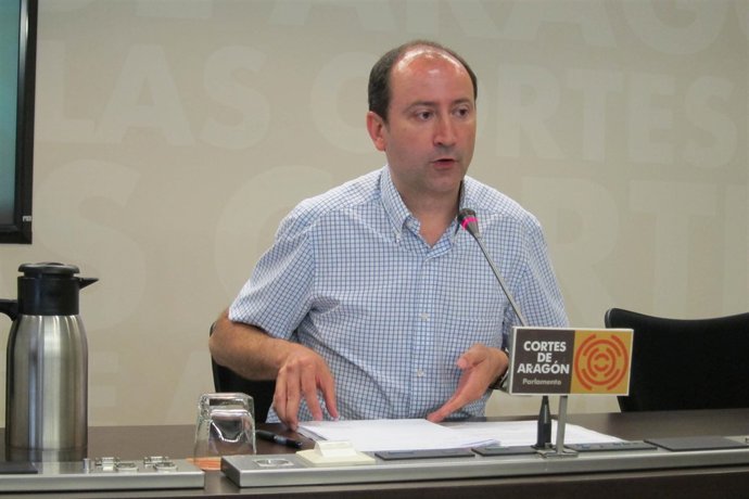 Luis Ángel Romero, Diputado De IU