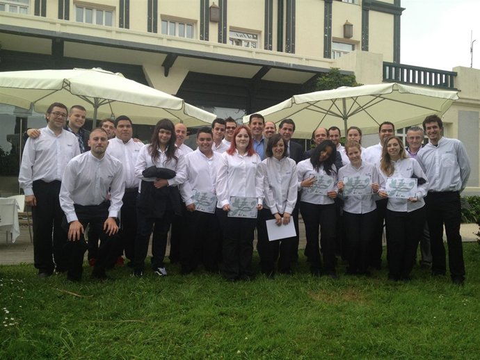 Alumnos De Hostelería, Hotel Escuela Las Carolinas