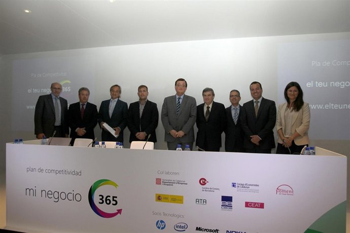  F. X. Mena En La Presentación Del 'Plan De Competitividad Para La Pyme'