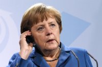 Merkel admite que existe la posibilidad de comprar deuda en el mercado secundario