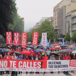 Manifestación En Oviedo Contra La Reforma Laboral