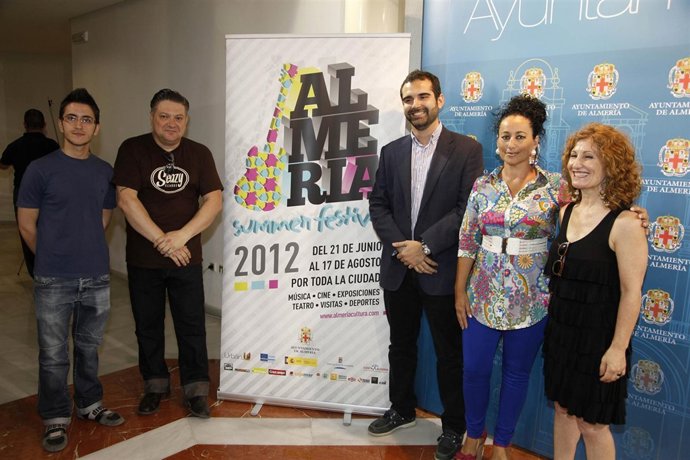 Fernández.-Pacheco Presenta El 'Almería Summer Festival'
