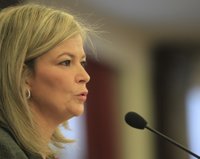 Gabriela Bravo dice que lo "previsible" es que Dívar anuncie su dimisión