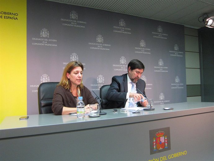 Paula Sánchez De León Y Antonio Moreno