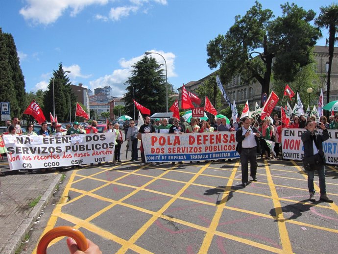 Protesta Contra La Ley De Medidas De Empleo Público De Galicia