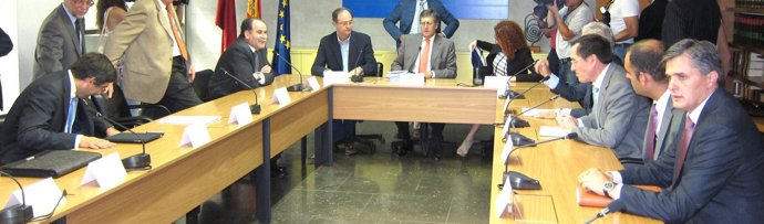 Bernal Suscribe Con 11 Entidades Financieras Un Crédito De 1.037 Millones 