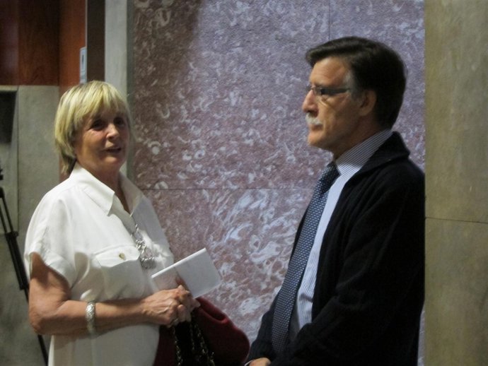 Marisa Ramírez y Tomás Punzano, antes de ser interrogados por el juez.