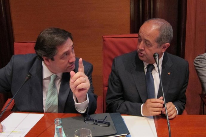 Los Consellers De La Generalitat J.M.Pelegrí Y F.Puig