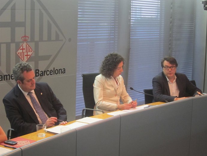 Joaquim Forn, Miriam Casanova (PP) Y Eduard Freixedes