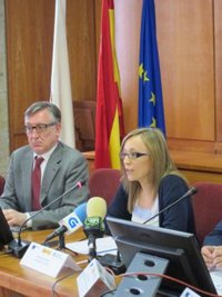 Muñoz insiste en que la ley fija que la iniciativa para convertirse en fundación debe partir de Novacaixagalicia