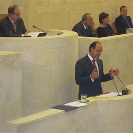 Diego En Su Primer Debate Sobre El Estado De La Región Como Presidente