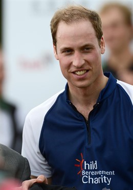 El Príncipe Guillermo de Inglaterra sonriente 