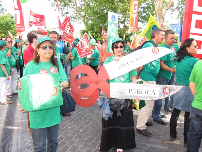 Manifestantes En Valladolid